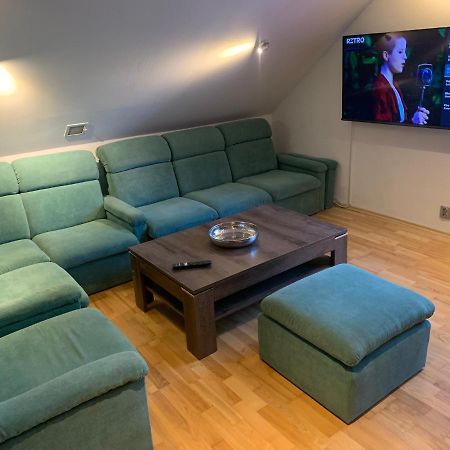Apartmany City 2 ออสตราวา ภายนอก รูปภาพ