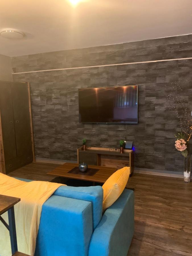 Apartmany City 2 ออสตราวา ภายนอก รูปภาพ