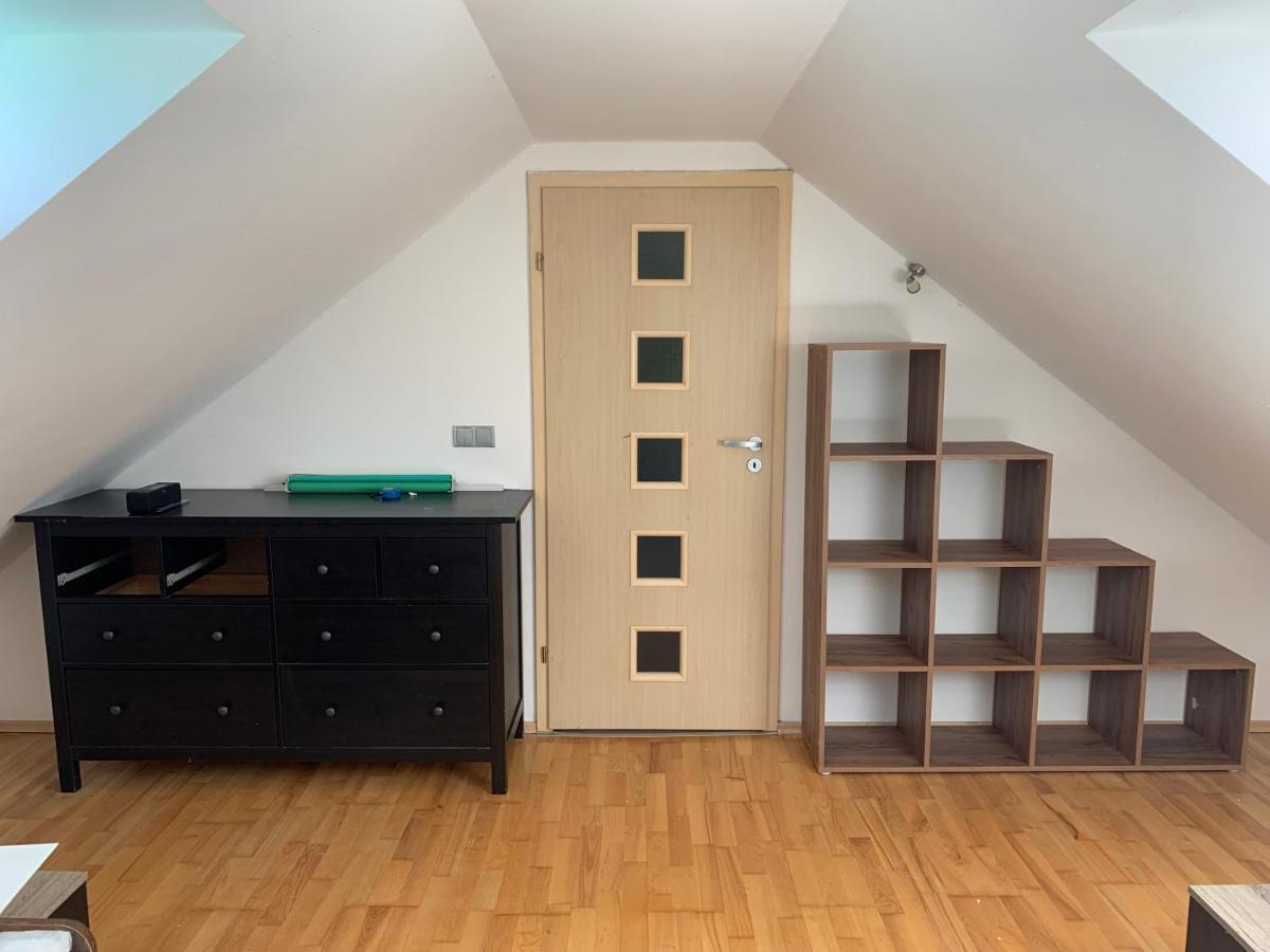 Apartmany City 2 ออสตราวา ภายนอก รูปภาพ